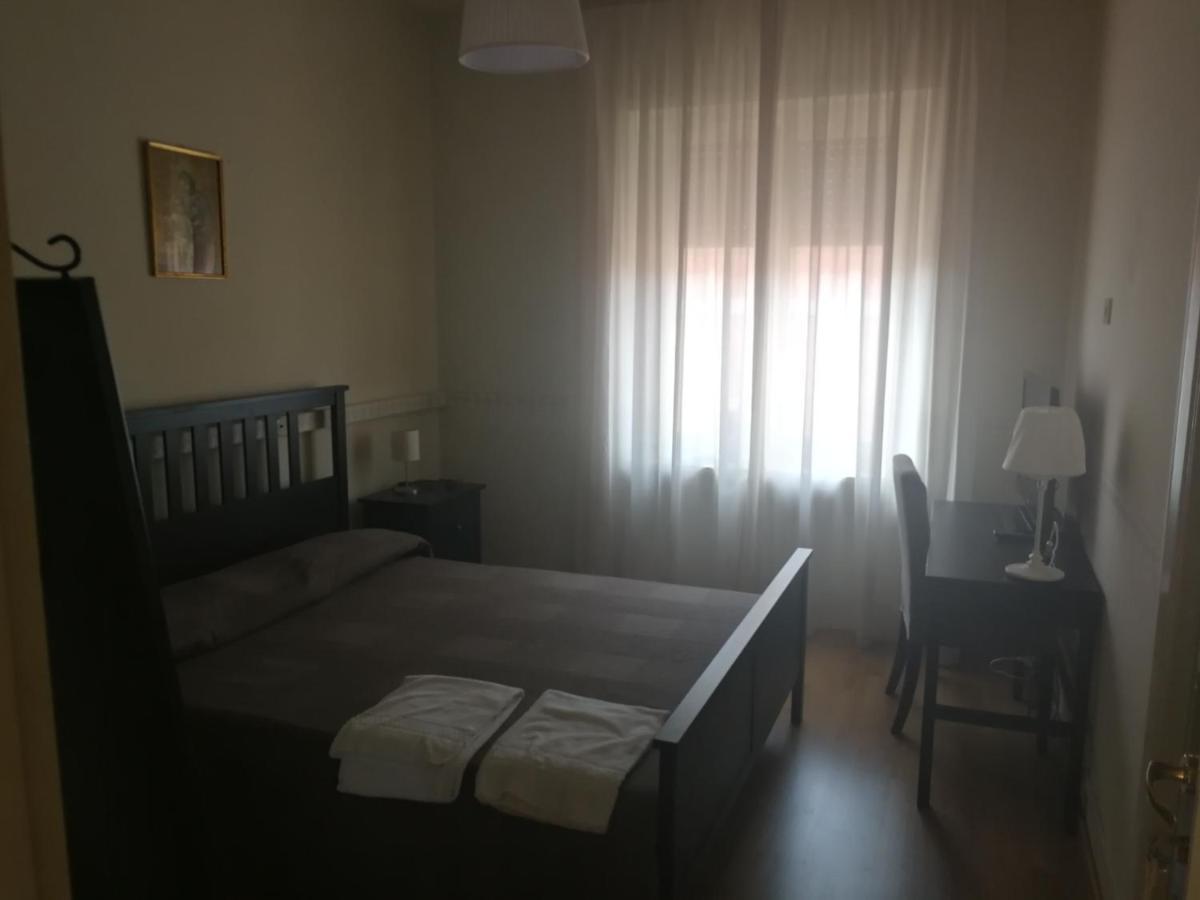 Casa Per Ferie Suore Domenicane Rome Exterior photo